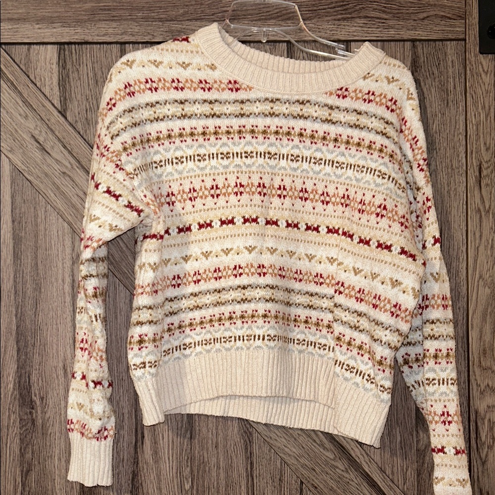 American Eagle Cream Far Isle Sweater
